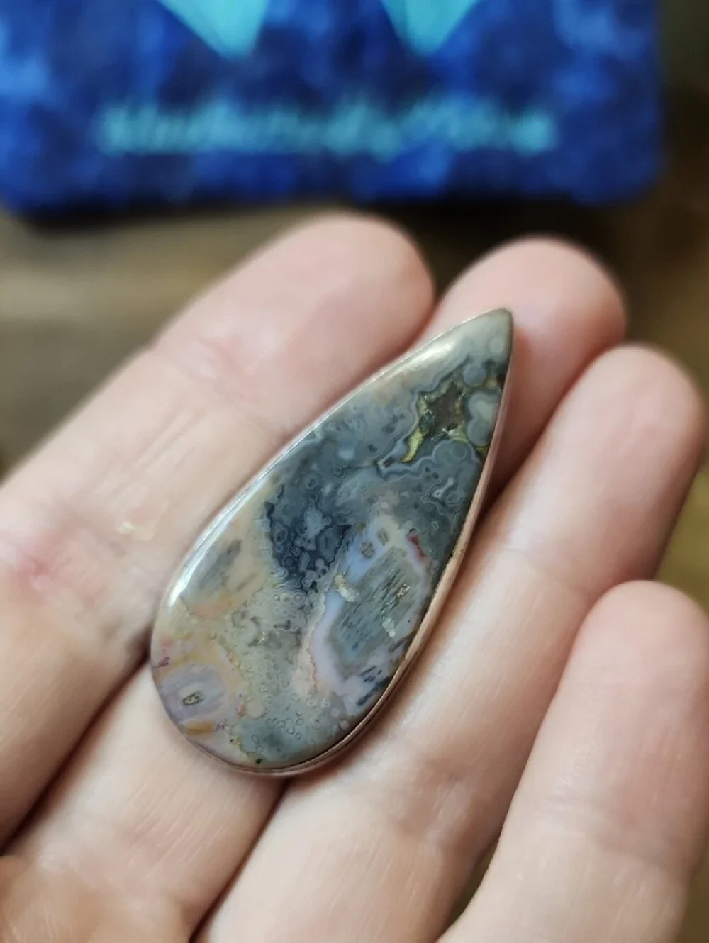 N/A handcrafted teardrop